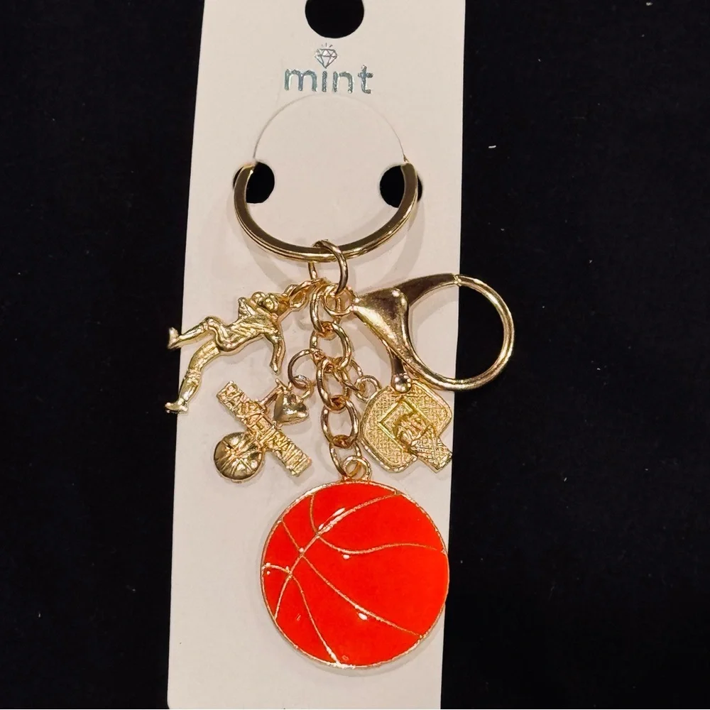 BAG CHARM NWT Basketball Charm Keychain Gold Tone